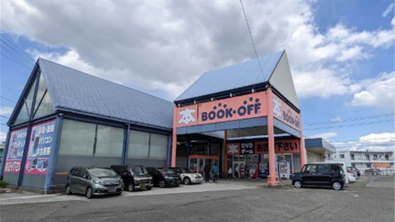 BOOKOFF 徳島川内店外観
