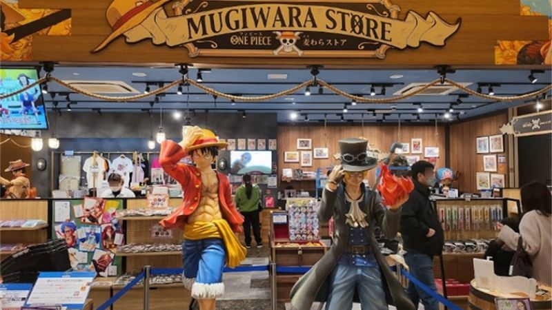 ONE PIECE 麦わらストア熊本店店内
