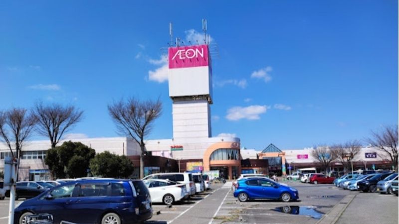 イオン 栃木店外観
