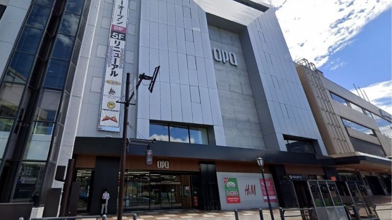 TCバトロコ 秋田駅前が入る建物