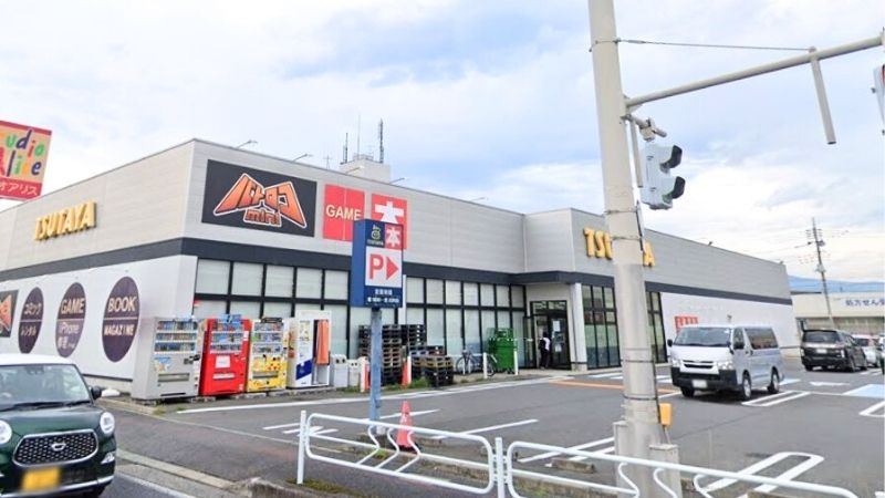 バトロコミニ 前橋荒牧店外観