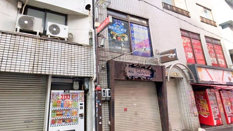 トレカ専門店 リプレイ名古屋大須店が入る建物