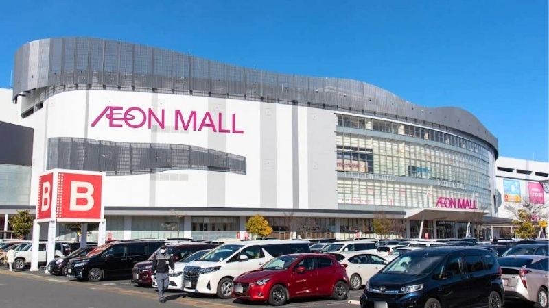 イオンモール日の出外観