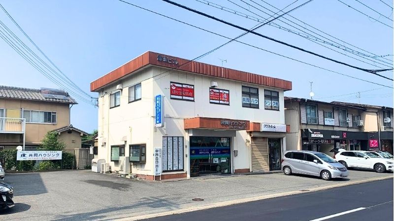 カードショップすけきよ外観