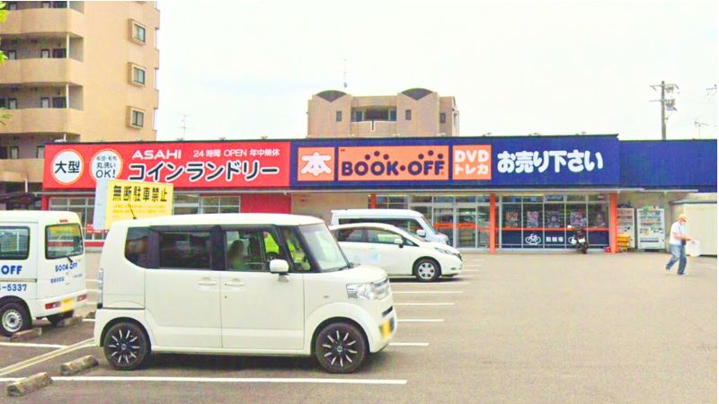 BOOKOFF 宮崎清武店外観