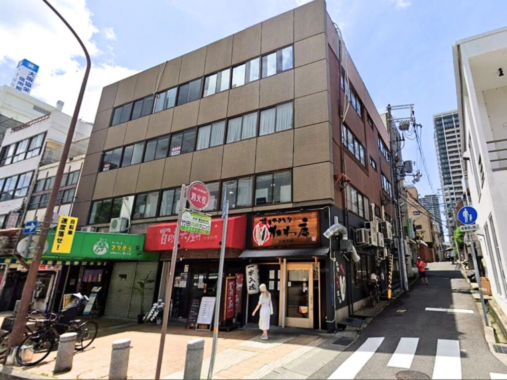 カードショップぱんだキング神戸元町店が入る建物