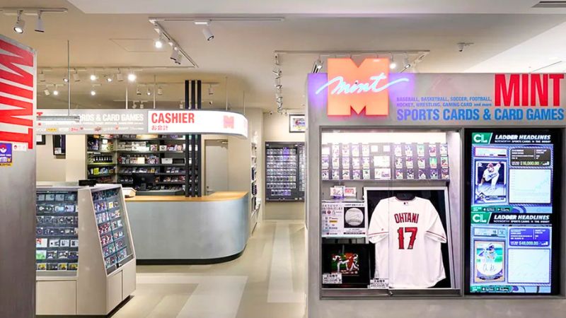 MINT新宿店店内