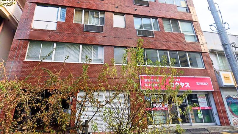 タイガーシャークが入る建物