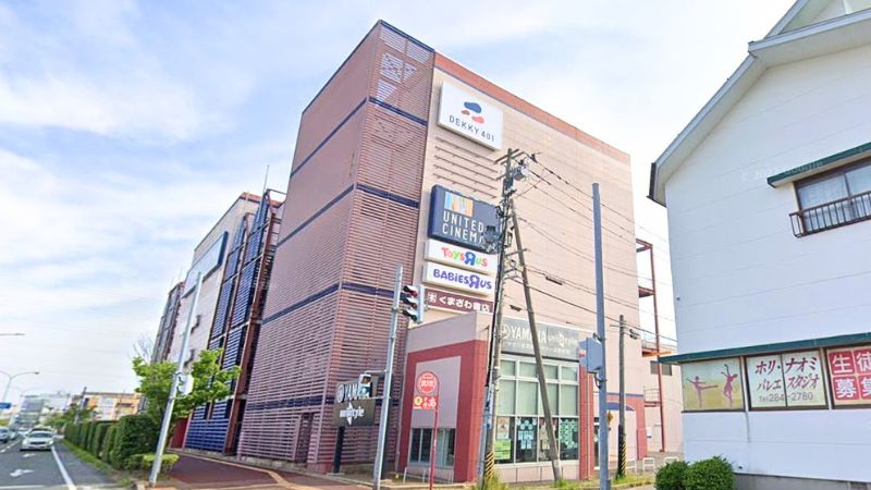 ToysRus_BABiESRus_Niigataten トイザらス・ベビーザらス 新潟店が入る建物